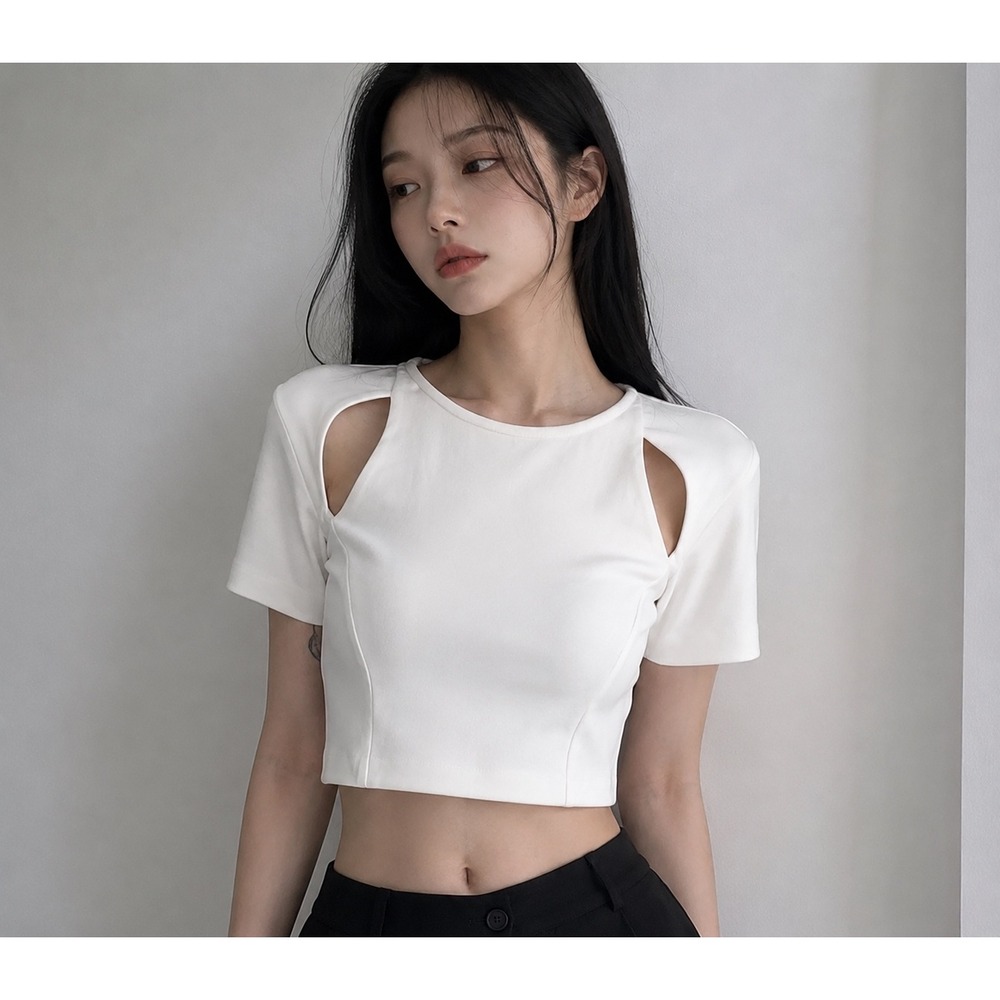 FATE White Cut Out Crop Top Blouse NWT Acubi Clean Girl Women's size XS